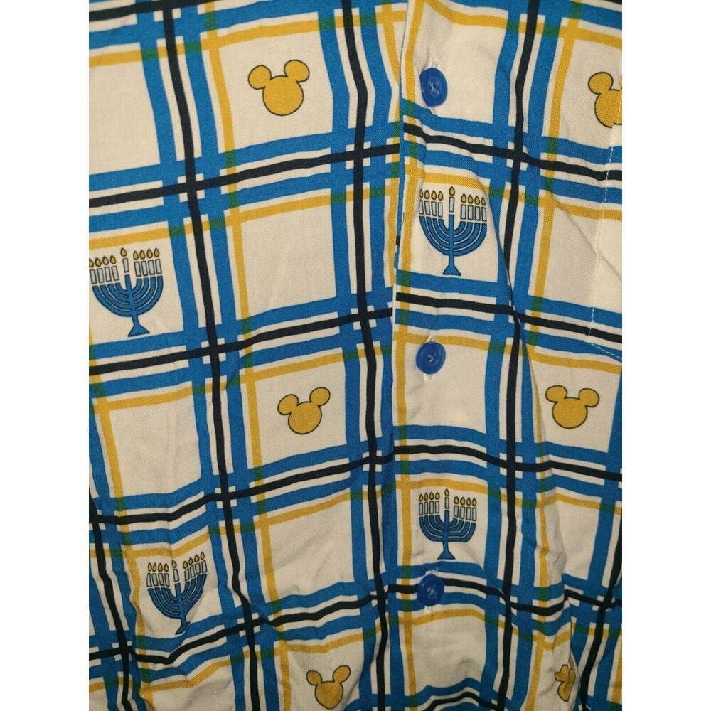 Men's Medium Disney Hanukkah AOP Geometric Plaid Stripe Camp Hawaiian Shirt NEW